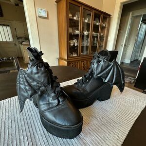 Hot Topic Iron Fist Black Winged Platform Lace-Up Ankle Boots